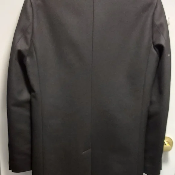 Coat - Picture 2 of 2
